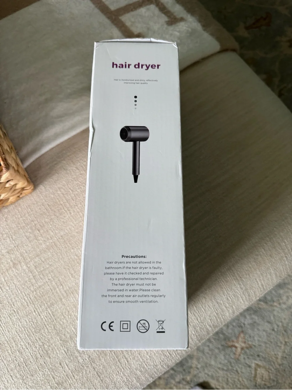 Style Does Not Hurt Hair Dryer